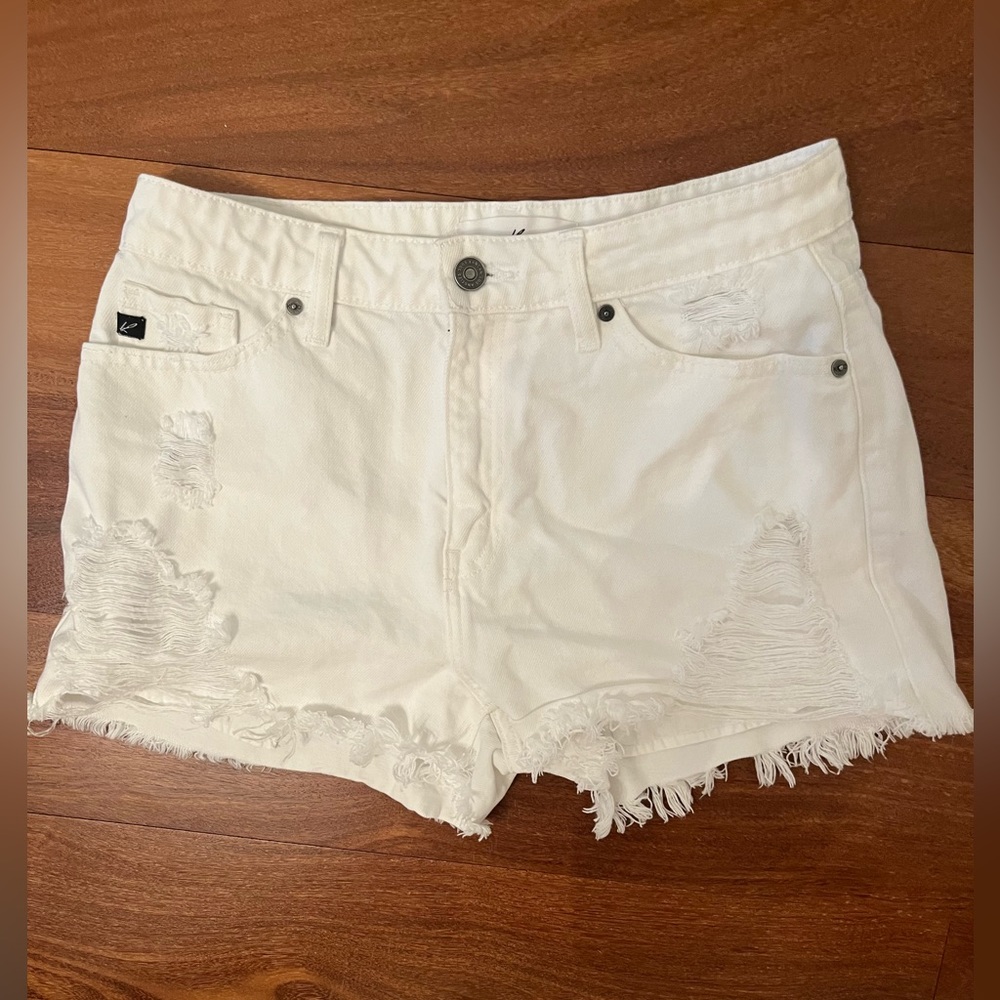 White distressed shorts